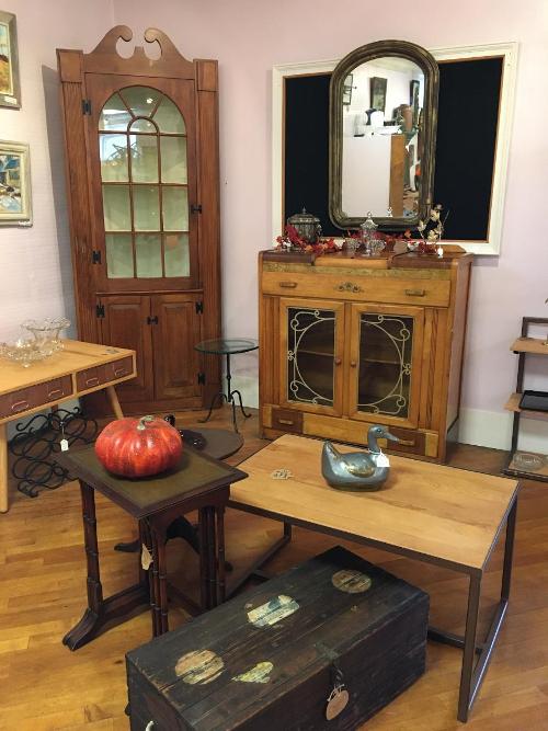Corner cabinet, Hutch & assorted tables